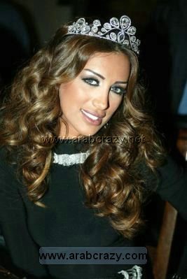 Old and rare pictures of Maya Diab-4 Cats